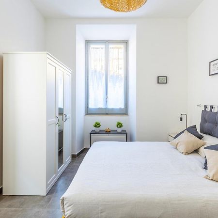 Hostly - Nicole Apartment Volturno- Full Rome Center Exterior foto