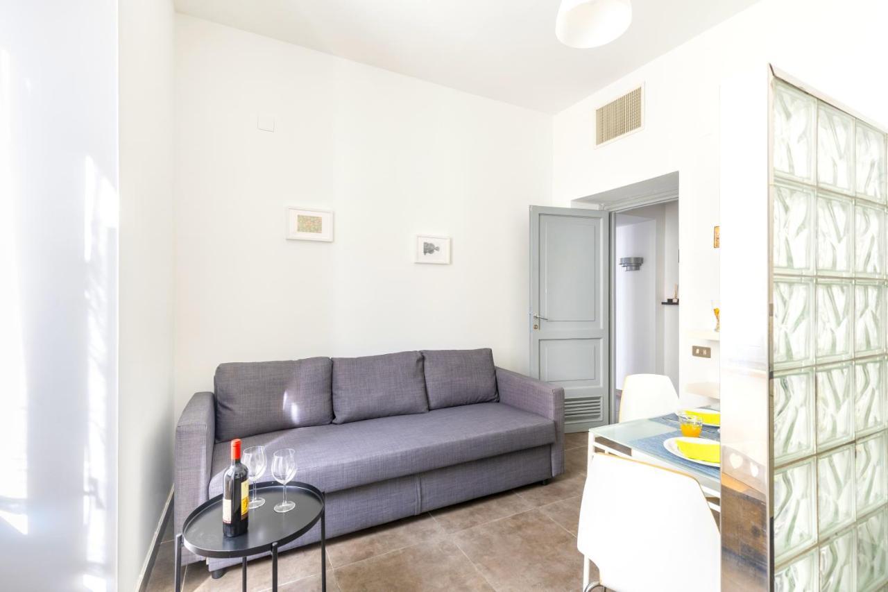 Hostly - Nicole Apartment Volturno- Full Rome Center Exterior foto